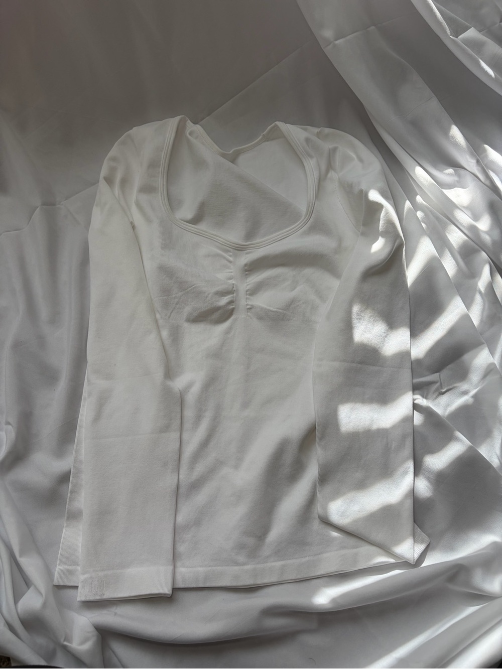 Everyday Scoop-Neck Long Sleeve Chemise Top - White